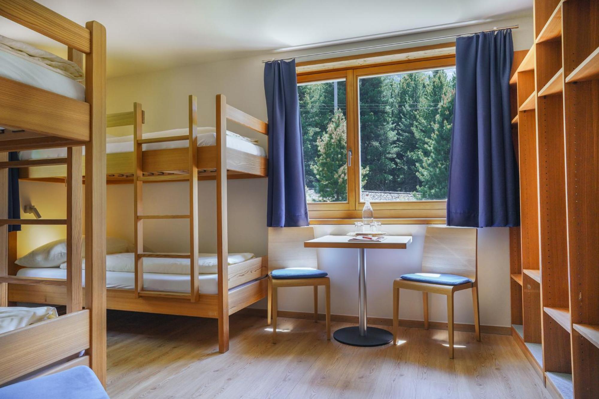 Hotel Morteratsch Понтрезина Екстериор снимка