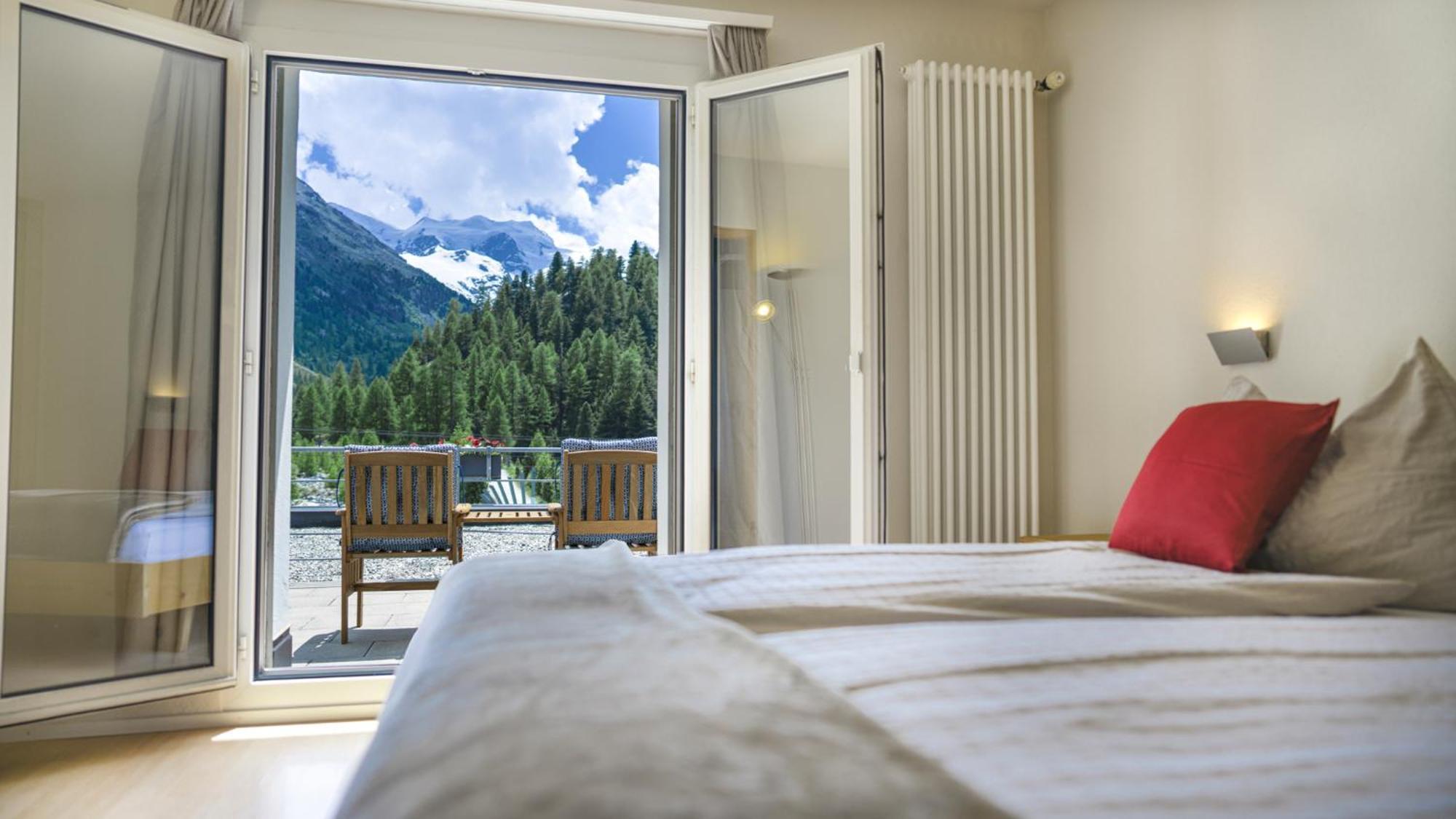 Hotel Morteratsch Понтрезина Екстериор снимка
